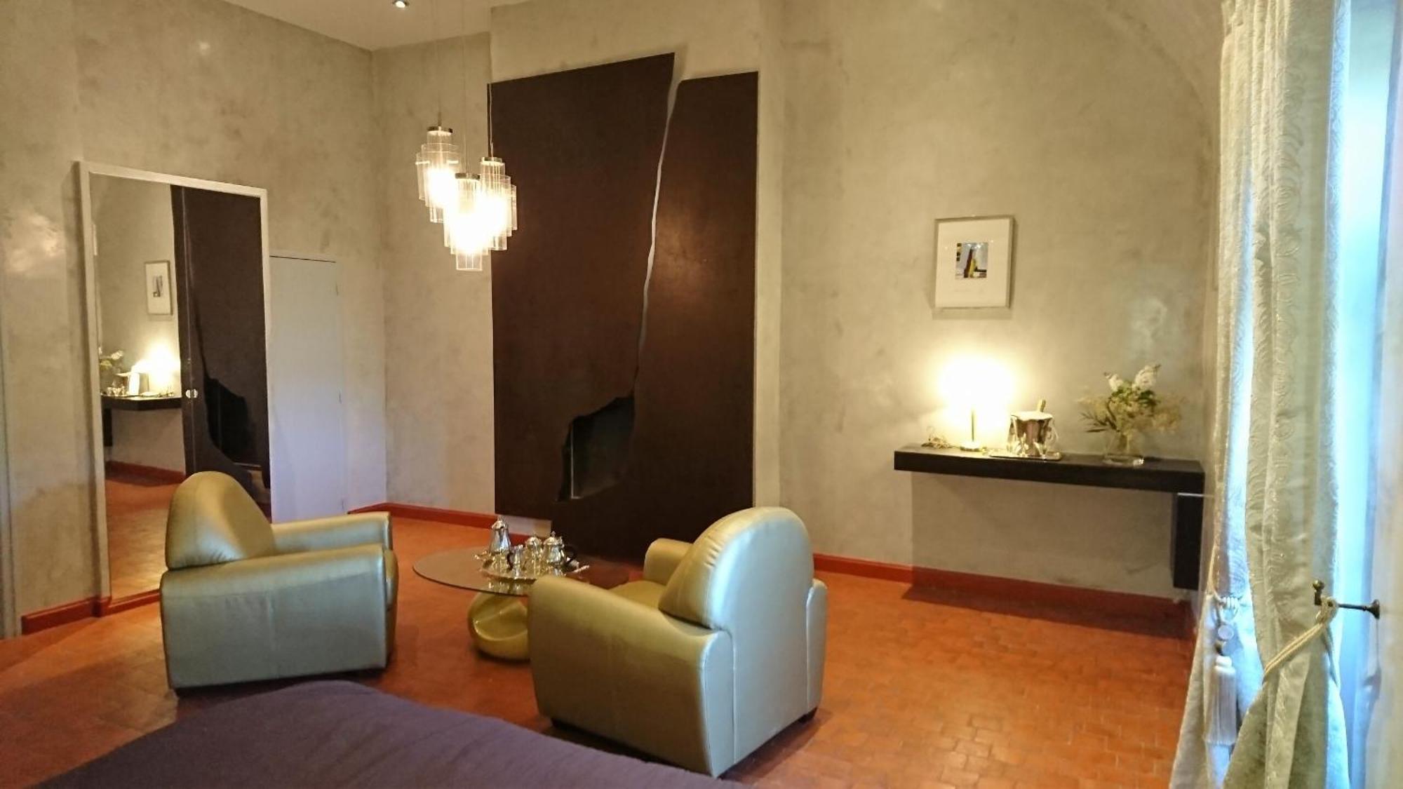 Chateau La Servayrie - Chambre D'Hotes Marcillac-Vallon Room photo